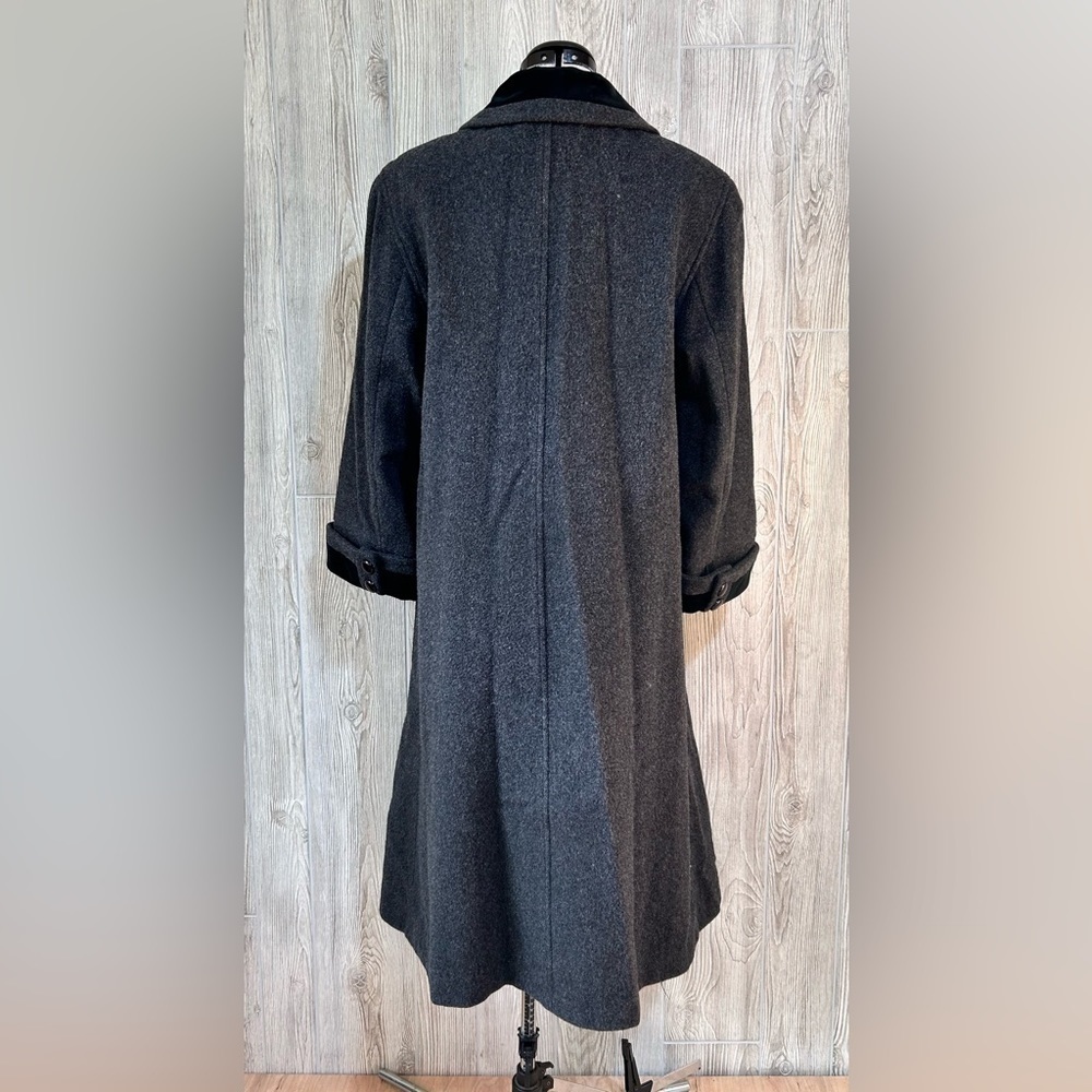 Vintage Mario de Pinto Wool Button Down Trench  Overcoat with Velvet Trim Large - Picture 8 of 16
